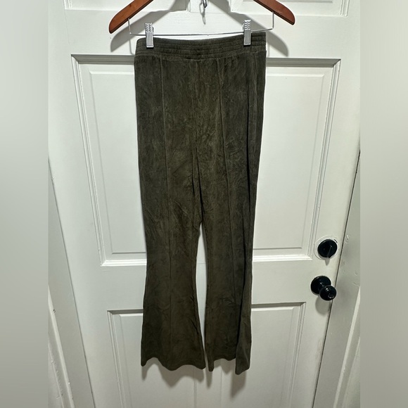 Aerie Groove-On Rib Velour Flare Pant Size XS NWOT - Picture 5 of 5